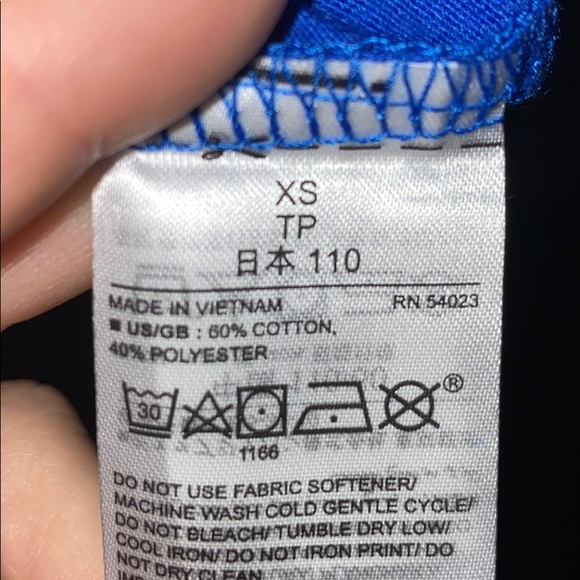 Boys gap fit shirt - Picture 3 of 4